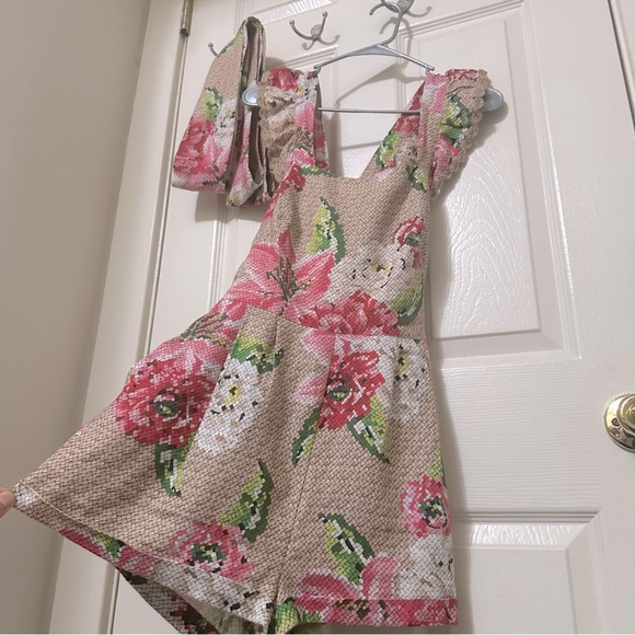 NWOT FARM Rio Womens Floral Open Crossed Back Strap Frills Romper - S - Picture 14 of 16